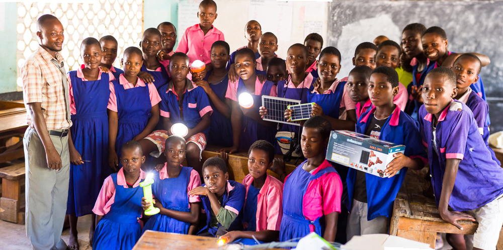 Bright Idea Solar Lights Education help2kids Malawi